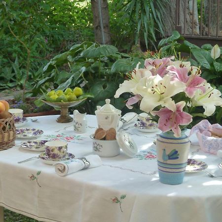 Bed and Breakfast Bb Le Violette Тортолі Екстер'єр фото